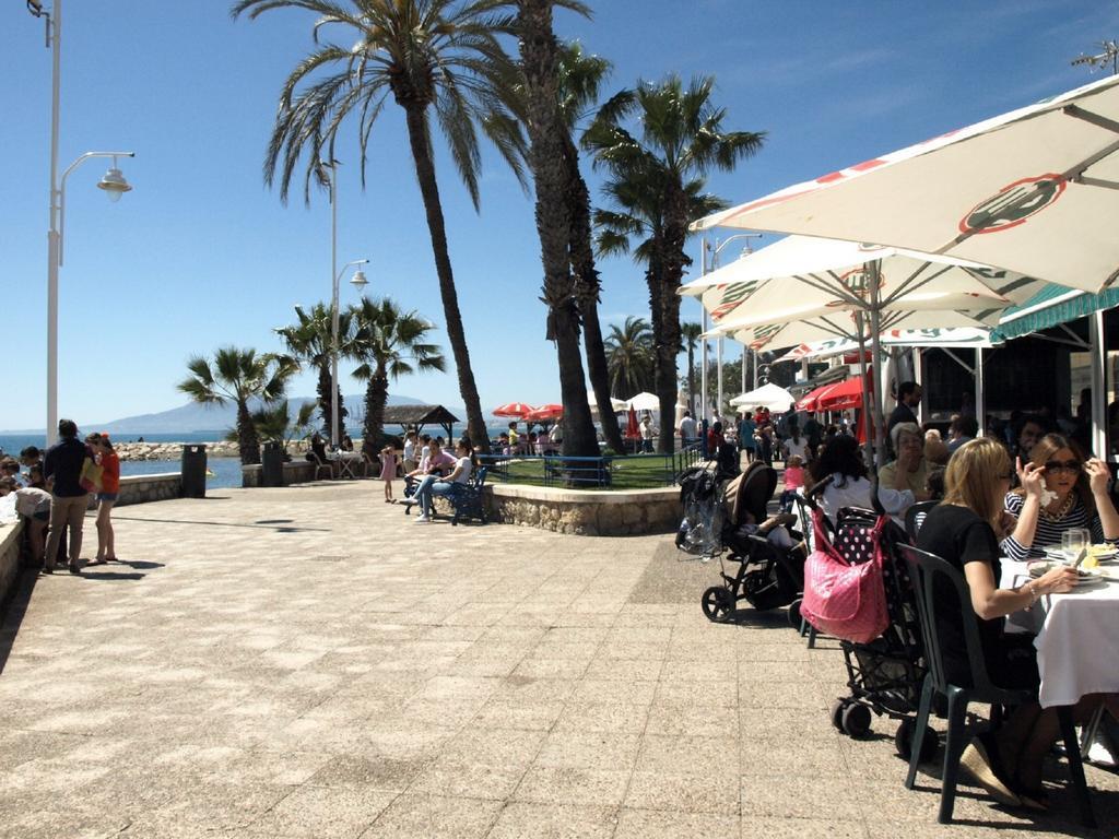 Malagaonbeach 1 - Two Bedrooms - Up To 3 People - 10 Meters Beach Quarto foto
